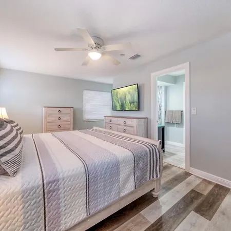 Four Shores Unit 2 Sunset Condo Direct Gulf With Pool And Spa