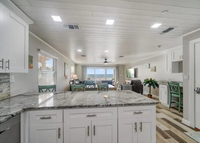 Holiday home Four Shores Unit 2 Sunset Direct Gulf With Pool And