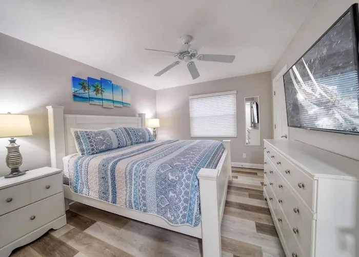 Four Shores Unit 2 Sunset Direct Gulf With Pool And *