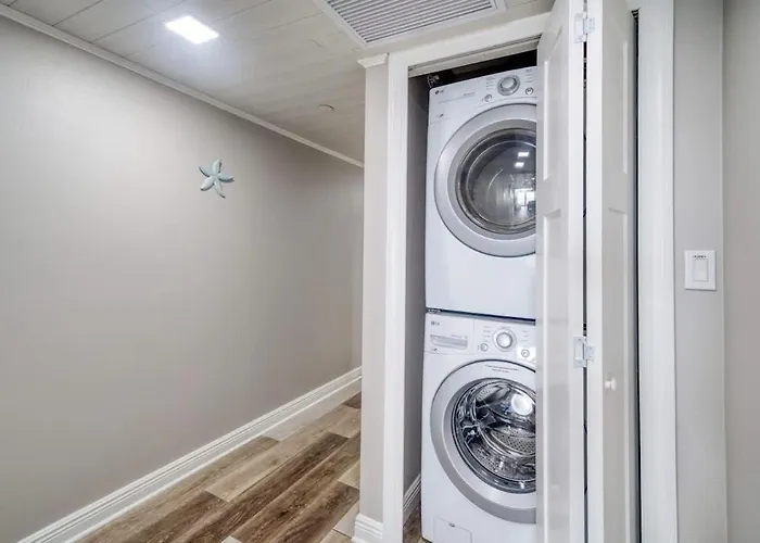 Four Shores Unit 2 Sunset Direct Gulf With Pool And * Clearwater Beach