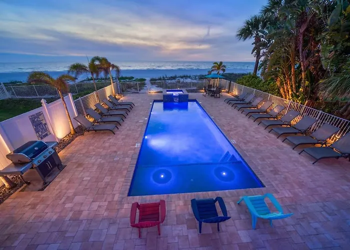 Four Shores Unit 2 Sunset Direct Gulf With Pool And Holiday home Clearwater Beach
