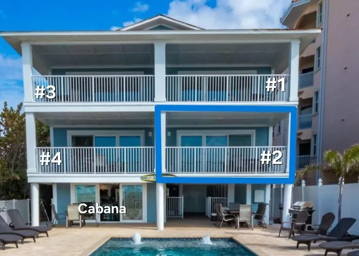 Four Shores Unit 2 Sunset Direct Gulf With Pool And Holiday home Clearwater Beach